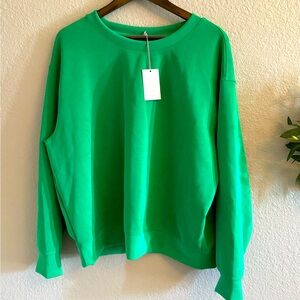A New Day Green Crew Neck Sweatshirt. Poly Blend. Women’s XL NWT